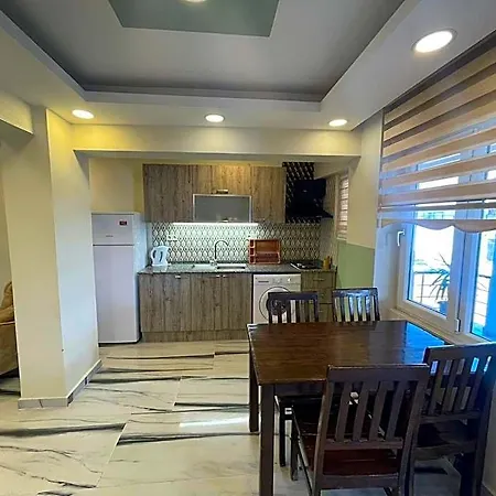 Garden Butik & Akbuek Апарт-отель