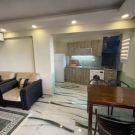 Garden Butik & Akbuek 4*